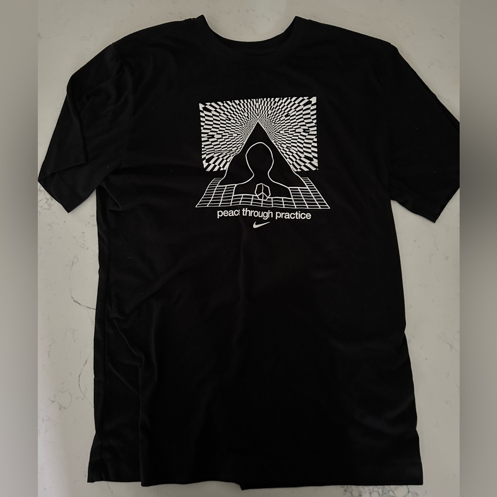 Nike Tee